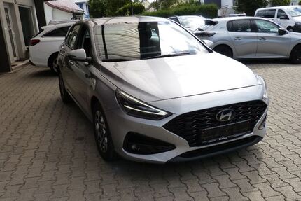 Hyundai i30 15.800 km 19.490 &euro; Stadtbergen 86391
