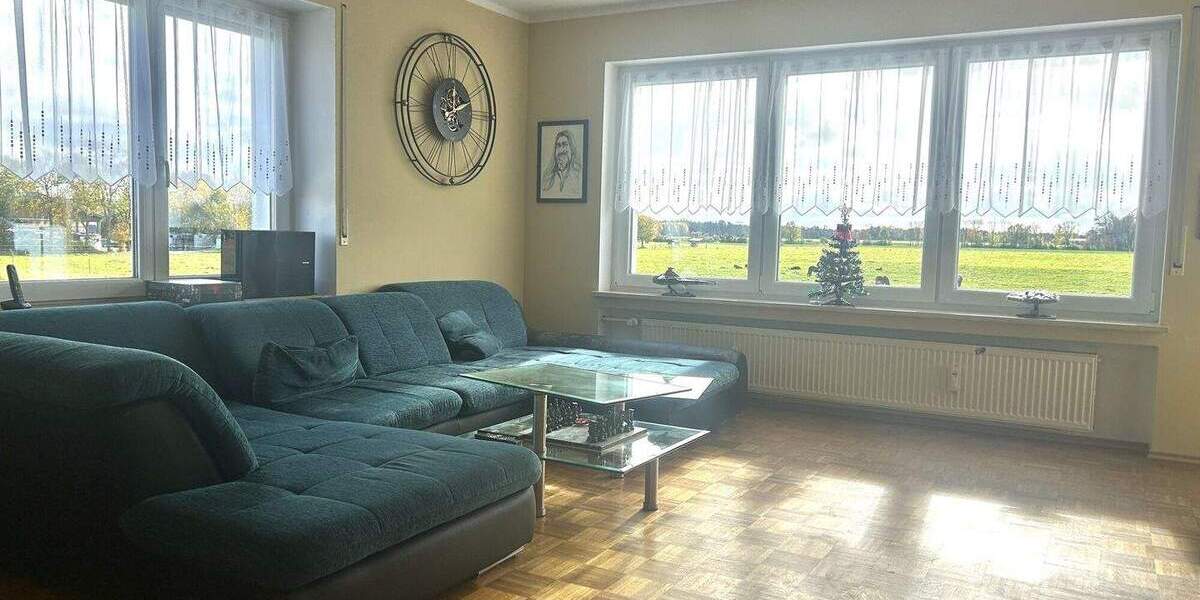 Etagenwohnung Friedberg / Rederzhausen Rederzhausen - 4 Zimmer, 101 m&sup2;, 389.000&euro; | Angebot:25676189