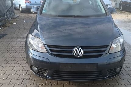 VW Golf 166.000 km 1.690 &euro; Augsburg 86167