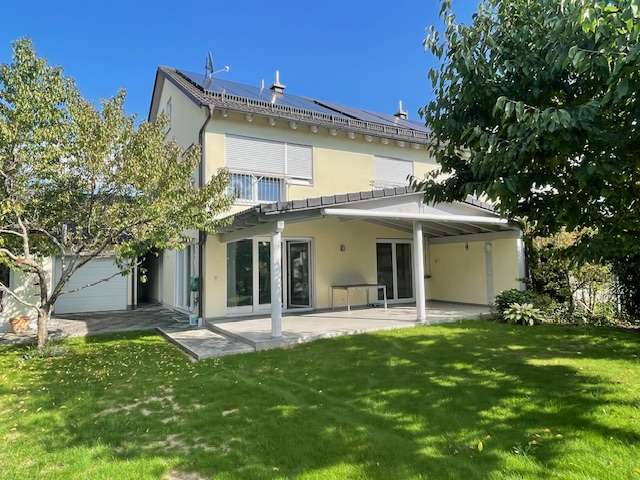 Haus zum Kaufen in Augsburg 870.000 € 155 m² 4 zimmer