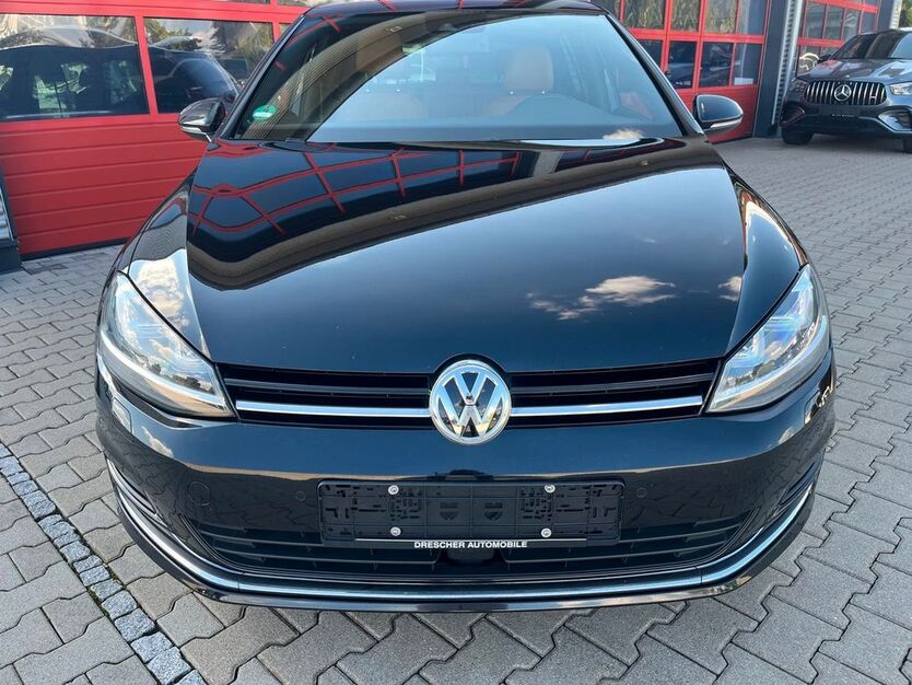 VW Golf 103.474 km 13.900 € Königsbrunn 86343