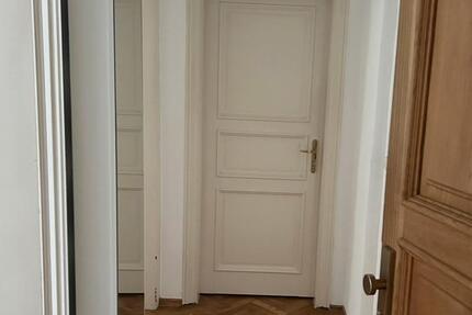 Wohnung Augsburg Innenstadt - 3 Zimmer, 58 m&sup2;, 304.000&euro; | Angebot:25291111