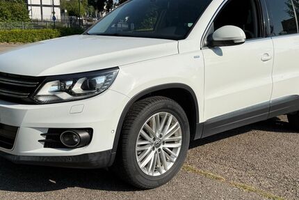 VW Tiguan 163.000 km 8.980 &euro; Neusäß 86356