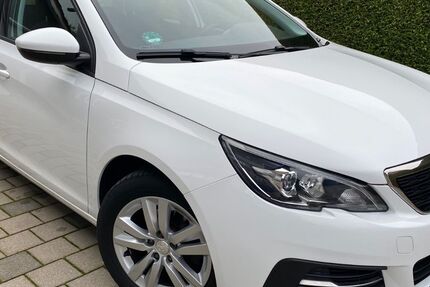 Peugeot 308 25.000 km 15.990 &euro; Dinkelscherben 86424