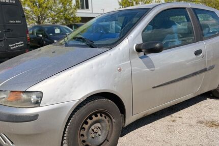 Fiat Punto 227.717 km 650 &euro; Augsburg 86167