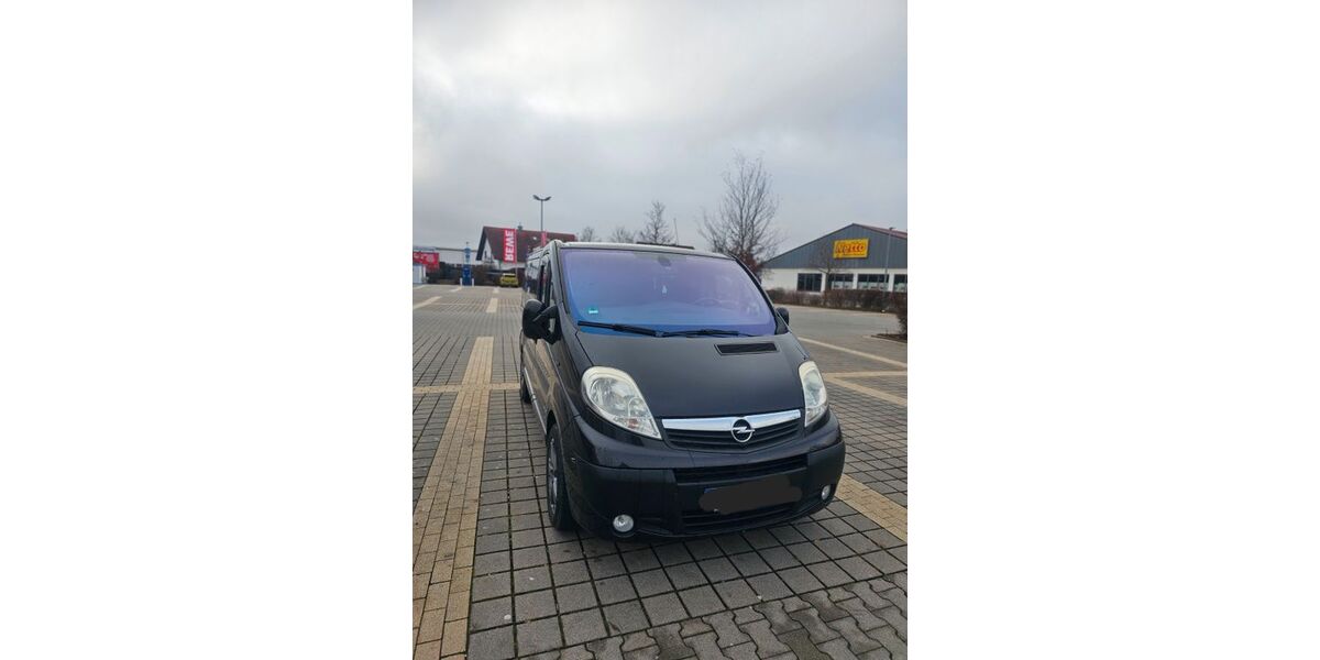 Opel Vivaro 192.000 km 8.500 &euro; Augsburg 86179