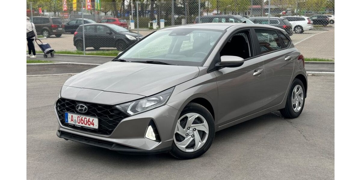 Hyundai i20 56.000 km 15.990 &euro; Augsburg 86154