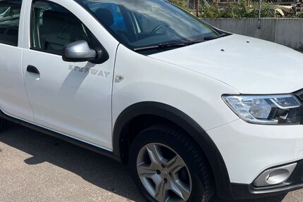 Dacia Sandero 19.000 km 10.680 &euro; Gessertshausen 86459