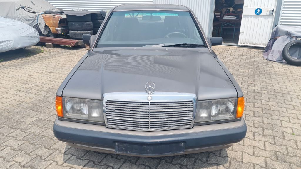 Mercedes-Benz 190 180.000 km 2.850 &euro; Schiltberg 86576