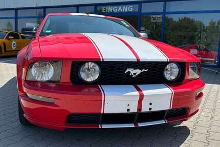 Ford Mustang 145.000 km 18.990 &euro; Gersthofen 86368