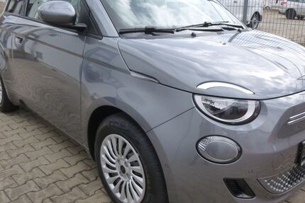 Fiat 500e 19.900 km 21.980 € Augsburg 86179