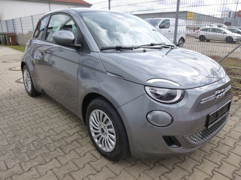 Fiat 500e 19.900 km 21.980 € Augsburg 86179