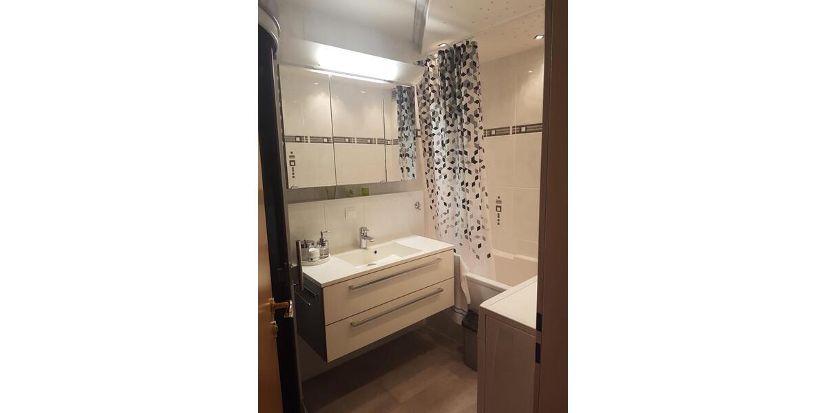 Etagenwohnung Augsburg Universitätsviertel - 3 Zimmer, 88 m&sup2;, 1.550&euro; | Angebot:25420724