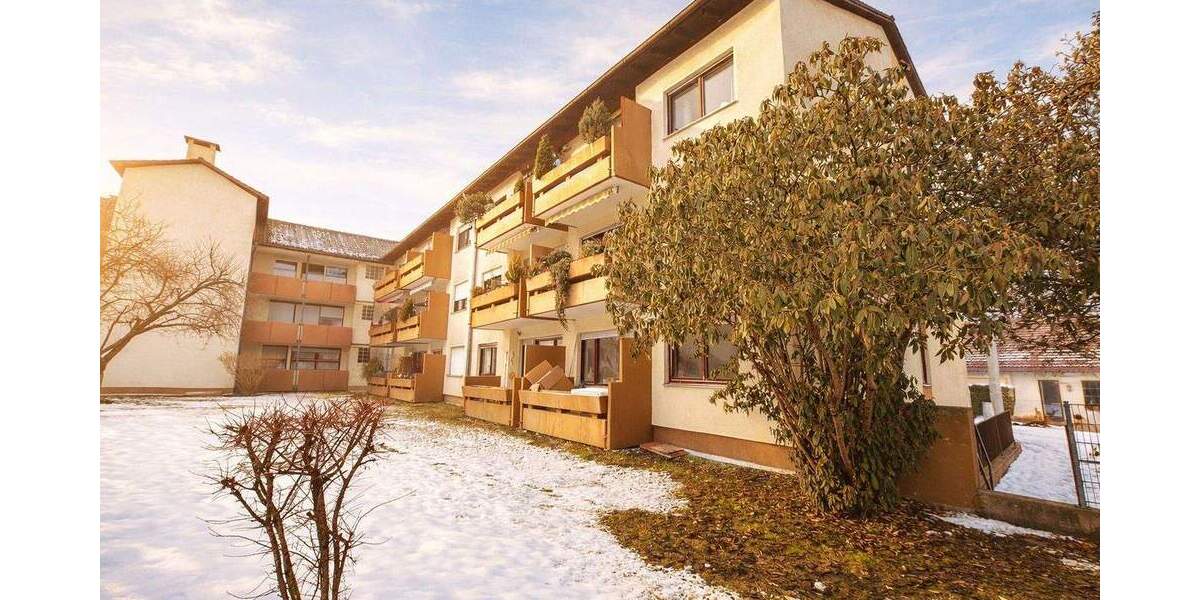 Etagenwohnung Augsburg Göggingen - 2 Zimmer, 69 m&sup2;, 339.000&euro; | Angebot:24747218