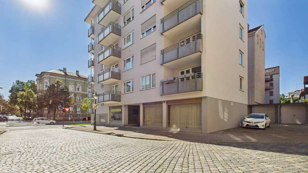 Büro in Augsburg 360.000 € 80.55 m² zimmer