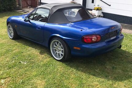Mazda MX-5 127.000 km 10.500 € Lauterbach 86647