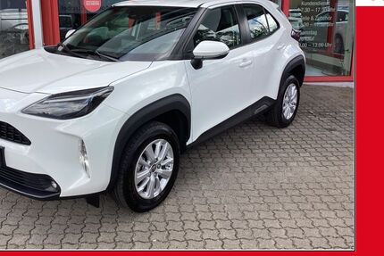 Toyota Yaris Cross 13.590 km 22.480 € Augsburg-Lechhausen 86165