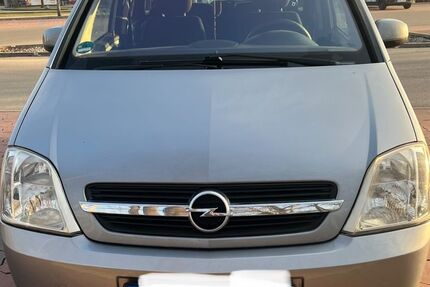 Opel Meriva 185.000 km 850 &euro; Augsburg 86161