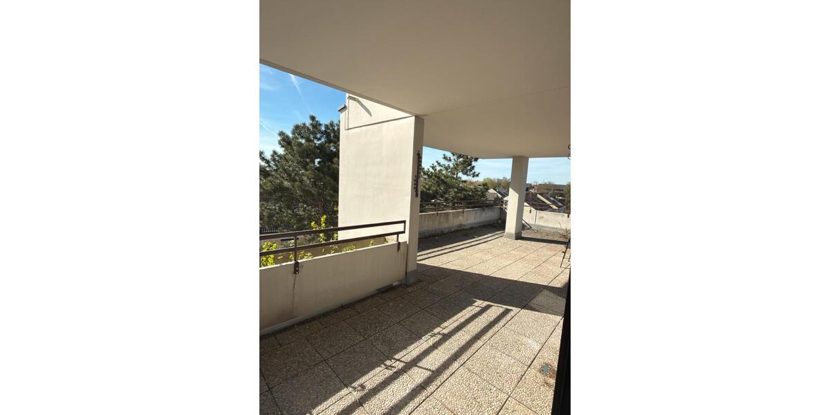 Etagenwohnung Augsburg Lechhausen - 2 Zimmer, 65 m&sup2;, 1.300&euro; | Angebot:26336661