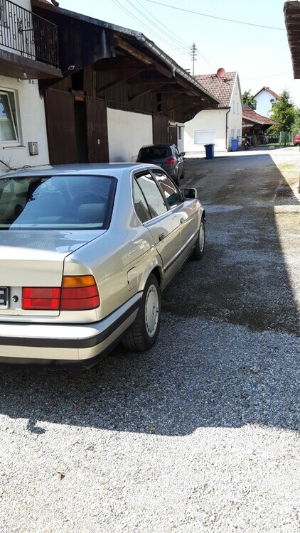 BMW 520i e34 Limosine 250.000 km 3.400 € Mittelstetten 82293