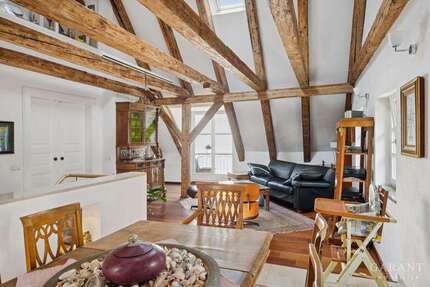 Wohnung zum Kaufen in Augsburg 1.850.000 € 247 m² 6 zimmer