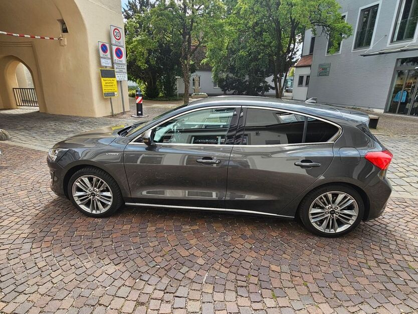Ford Focus 46.000 km 19.700 € Aichach 86551