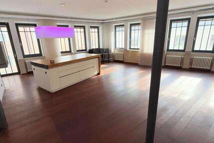 Wohnung zum Mieten in Augsburg 1.440 € 120 m² 2 zimmer