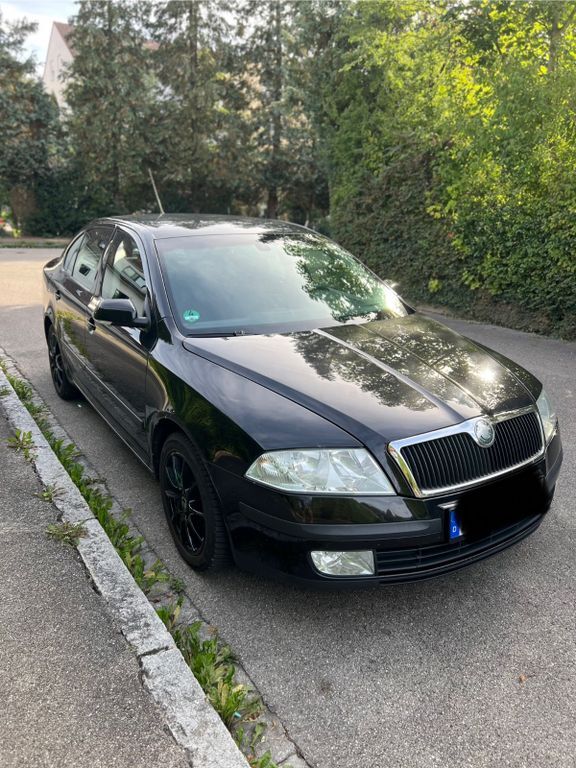 Skoda Octavia 205.000 km 5.990 € Königsbrunn 86343