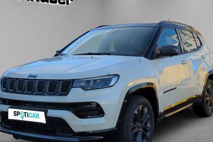 Jeep Compass 44.791 km 24.580 € Augsburg 86156