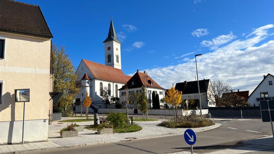 KULTURGUT - altes Bauernhaus Stadel und Garten direkt im Ortskern