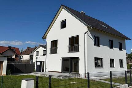 Erstbezug! Großzügiges Einfamilienhaus in Toplage von Haunstetten