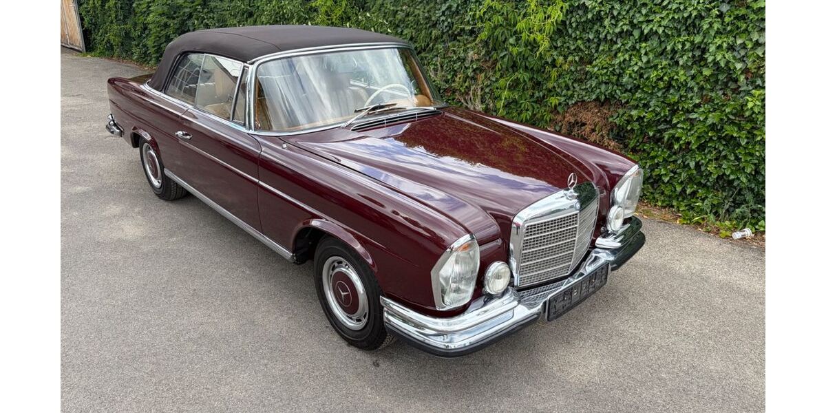 Mercedes-Benz 280 92.000 km 159.900 &euro; Aichach 86551