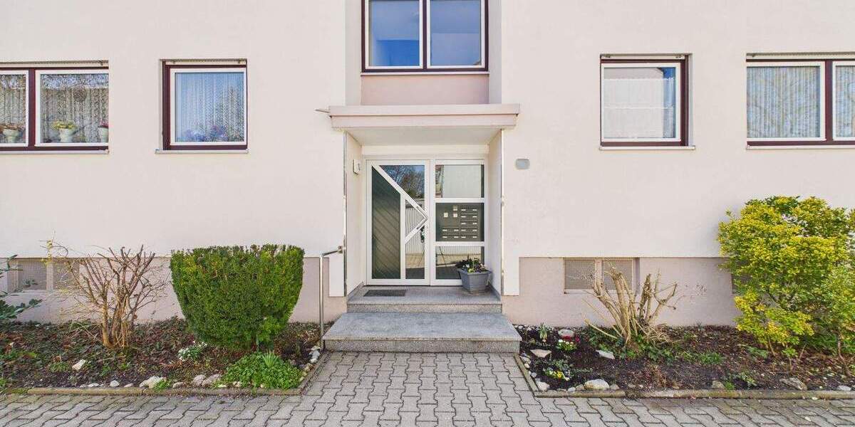Etagenwohnung Augsburg Lechhausen - 1 Zimmer, 51 m&sup2;, 215.000&euro; | Angebot:25688376
