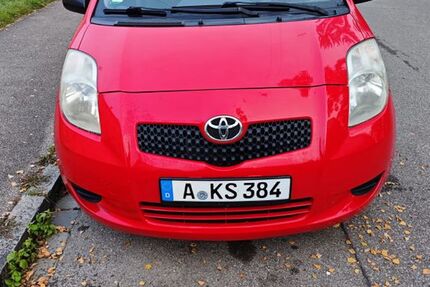 Toyota Yaris 215.000 km 1.230 € Augsburg 86163