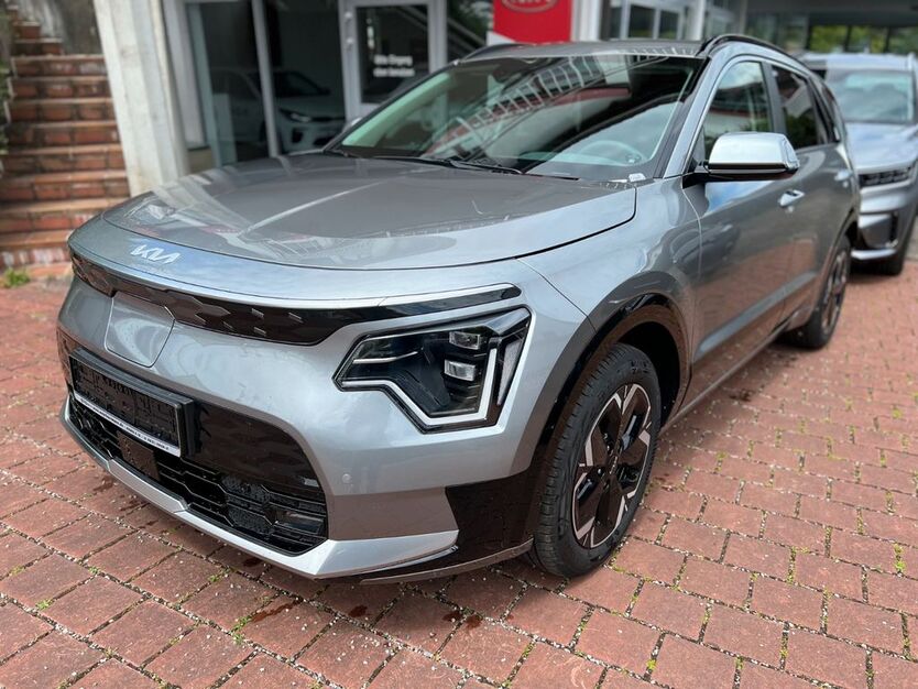 Kia Niro 24.580 km 28.980 € Diedorf / Augsburg 86420