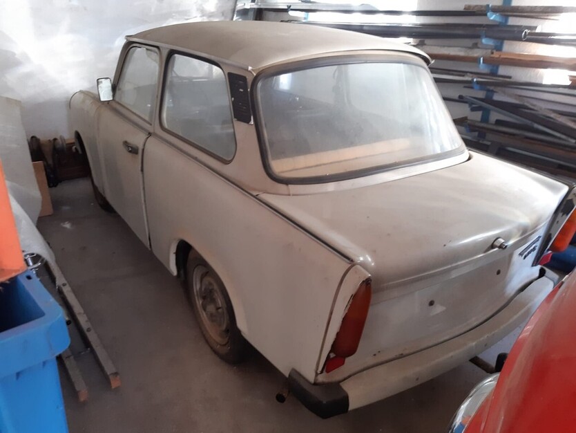 Trabant P 601 82.849 km 2.499 € Erdweg 85253