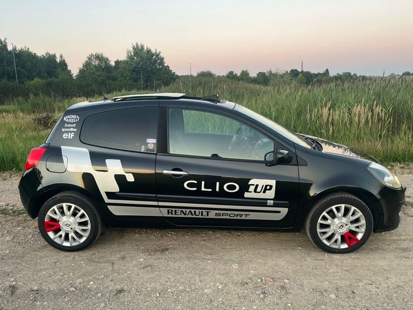 Renault Clio 270.696 km 2.699 € Gersthofen 86368