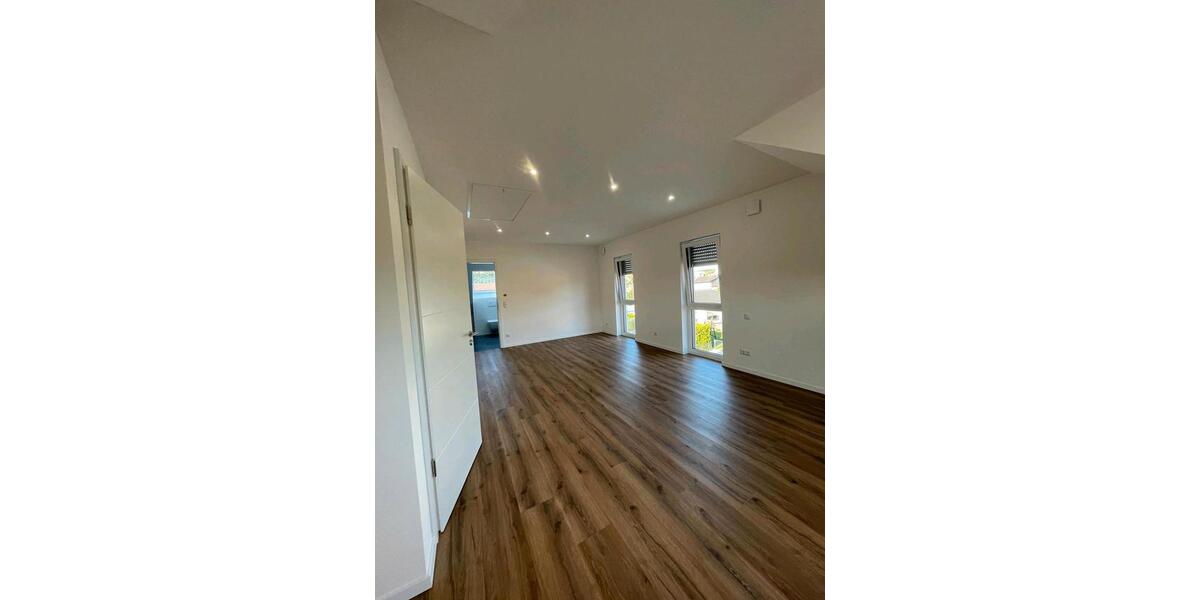 Reihenhaus Aindling - 5 Zimmer, 155 m&sup2;, 2.150&euro; | Angebot:26579620