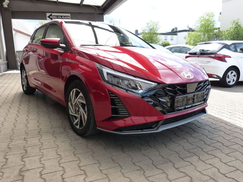 i20