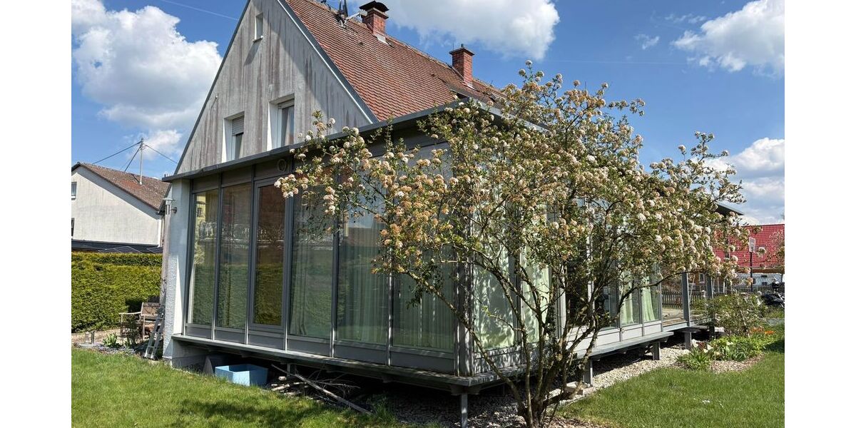 Provisionsfrei: Freistehendes Einfamilienhaus mit Einliegerwohnung in Egling an der Paar - Einfamilienhaus Egling an der Paar | Angebot:27021114