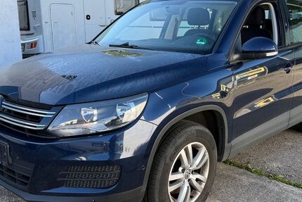 VW Tiguan 98.000 km 10.490 € Friedberg 86316