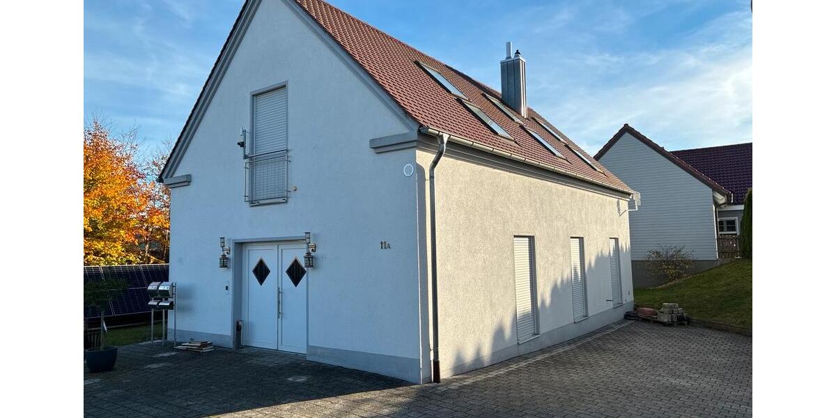 Einfamilienhaus Buttenwiesen - 4 Zimmer, 130 m&sup2;, 1.450&euro; | Angebot:23427012