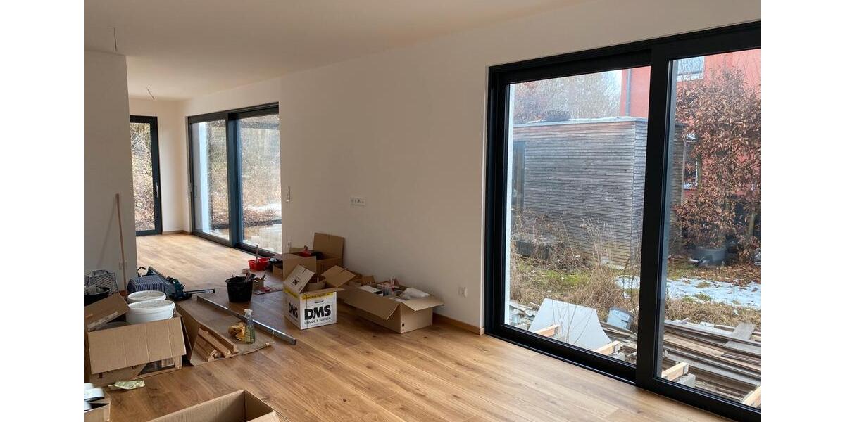 Einfamilienhaus Langweid am Lech - 3 Zimmer, 171 m&sup2;, 2.300&euro; | Angebot:24775051