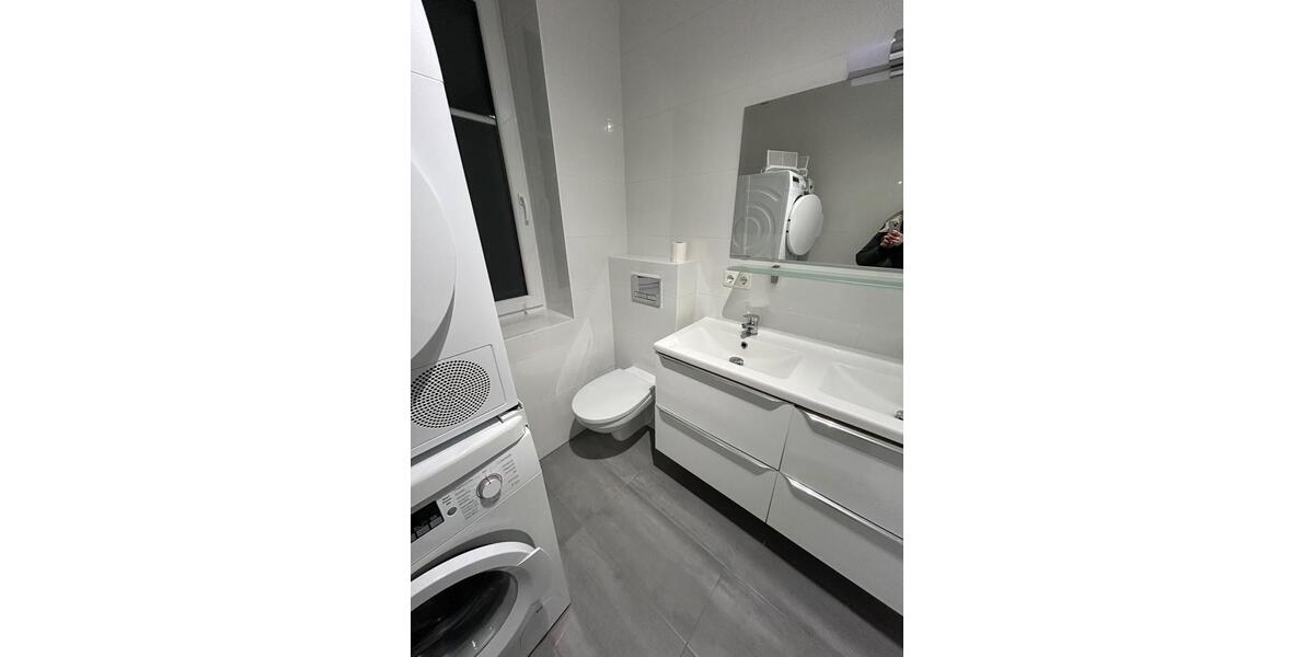 Wg Zimmer in 2er Wg Bismarckviertel neu 1 zimmer