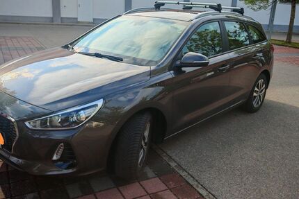 Hyundai i30 91.000 km 10.800 € Augsburg 86157