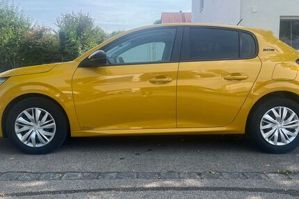 Peugeot 208 33.000 km 13.400 &euro; Schwabmünchen 86830