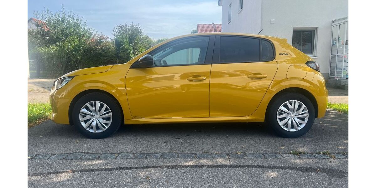 Peugeot 208 33.000 km 13.400 &euro; Schwabmünchen 86830