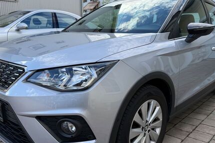 Seat Arona 33.900 km 15.900 &euro; Langenneufnach bei Augsburg 86863