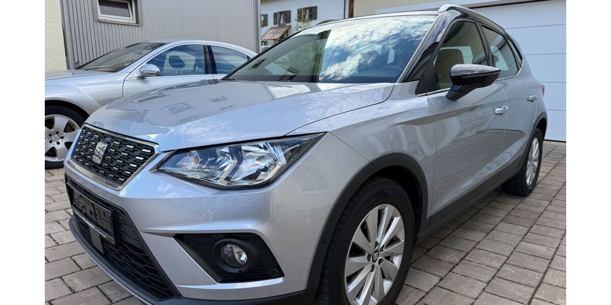 Seat Arona 33.900 km 15.900 &euro; Langenneufnach bei Augsburg 86863