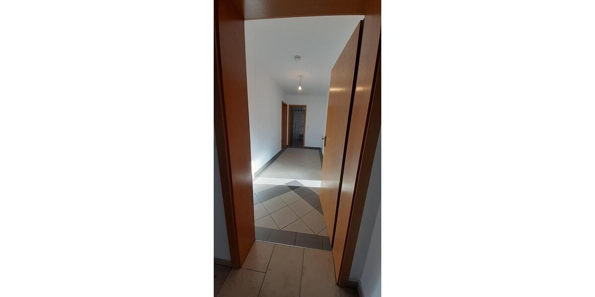 Dachgeschoßwohnung Aichach - 2.5 Zimmer, 67 m&sup2;, 320.000&euro; | Angebot:26762647